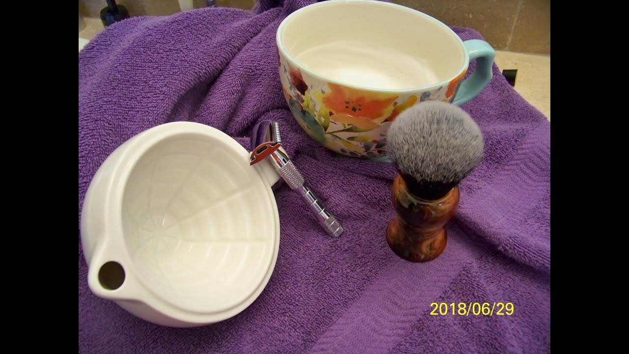 Yaqi DLC Chrome Razor,Yaqi 28 MM Synthetic Brush, Review.