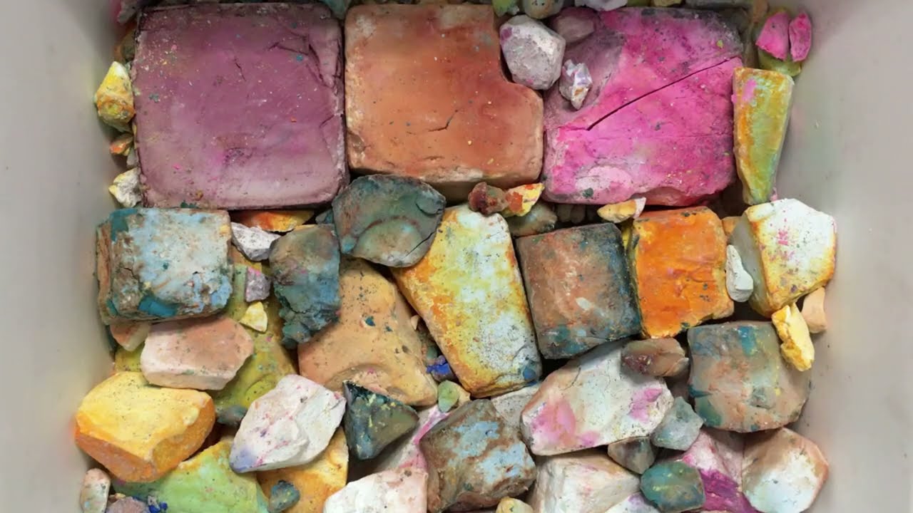 💖 35+ Blocks Dyed Ader Gym Chalk | Crumble Compilation 💖