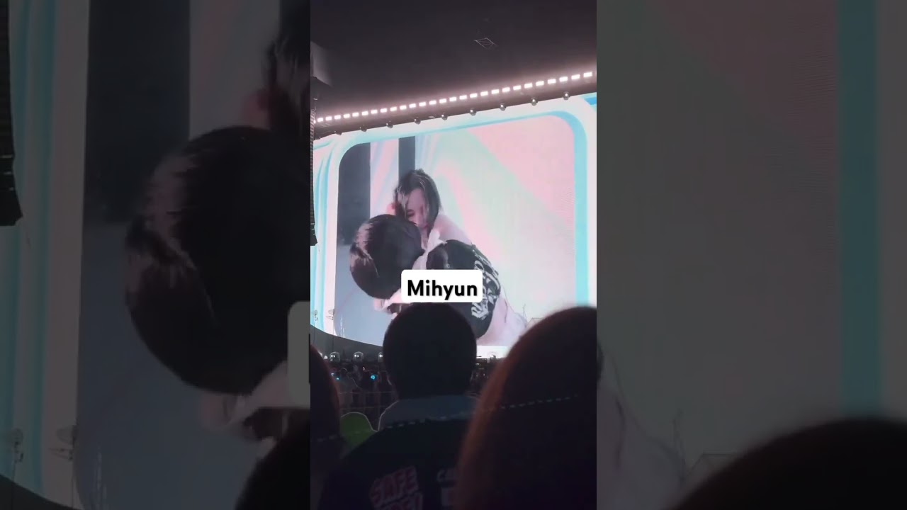 what are you doing mihyun 😂 