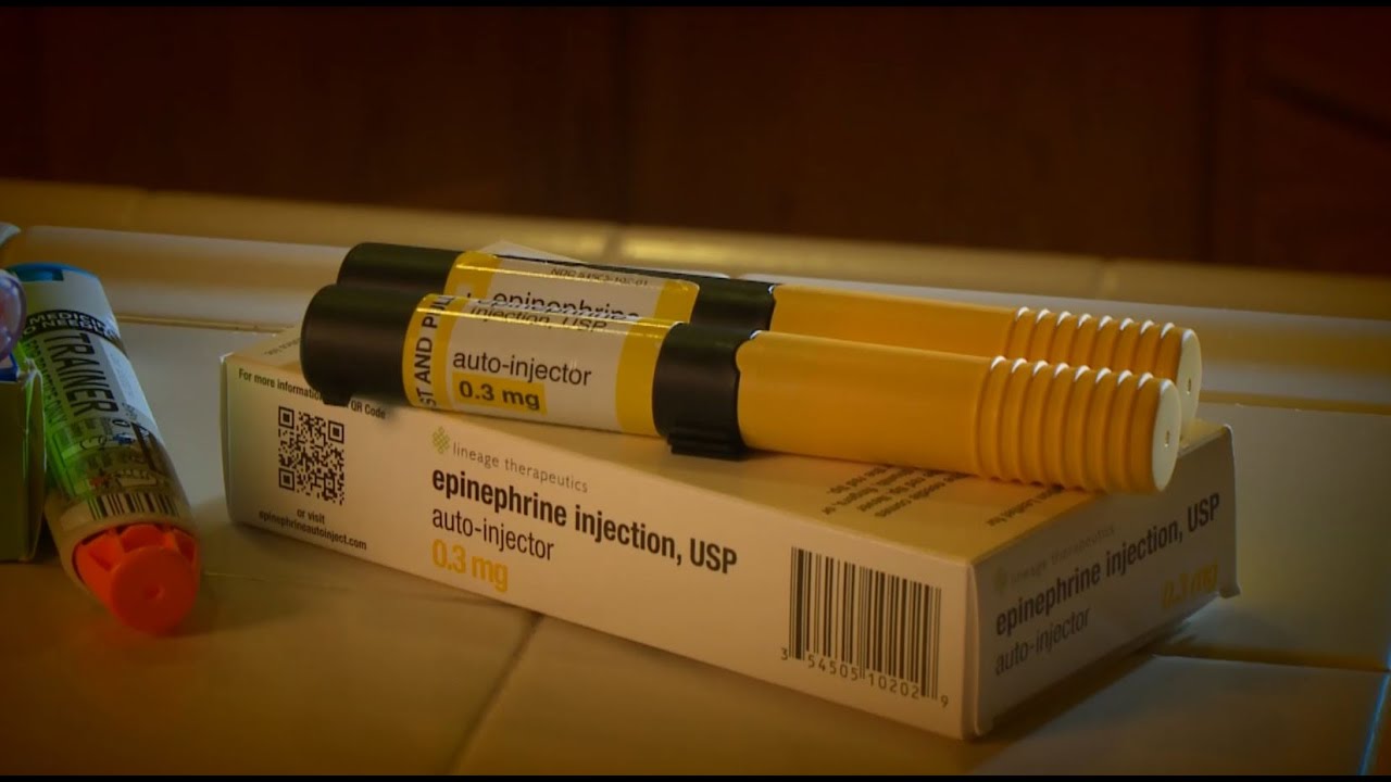 Why Doctors Haven’t Been Prescribing the Cheaper EpiPen Alternative