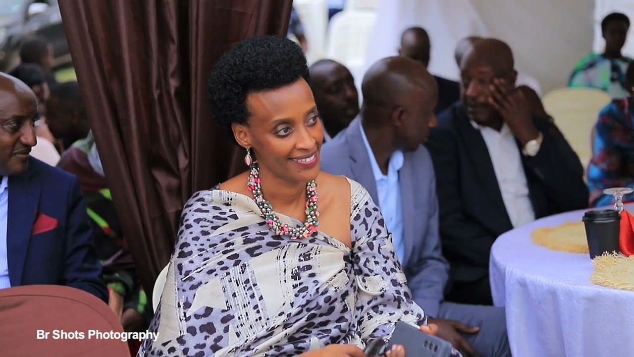 okuhingira Queen