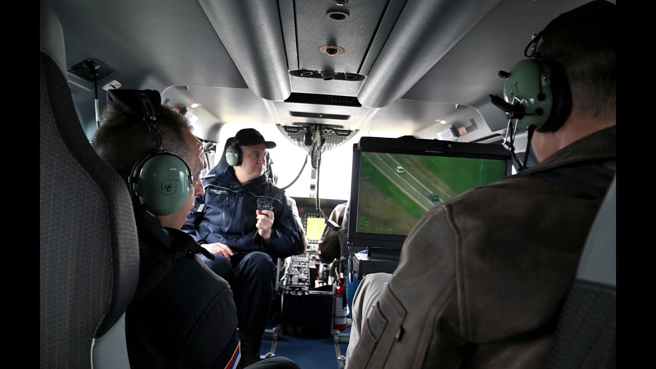 Ministar Vulin: Novi vid kontrole saobraćaja iz helikoptera doprineće većoj bezbednosti na putevima