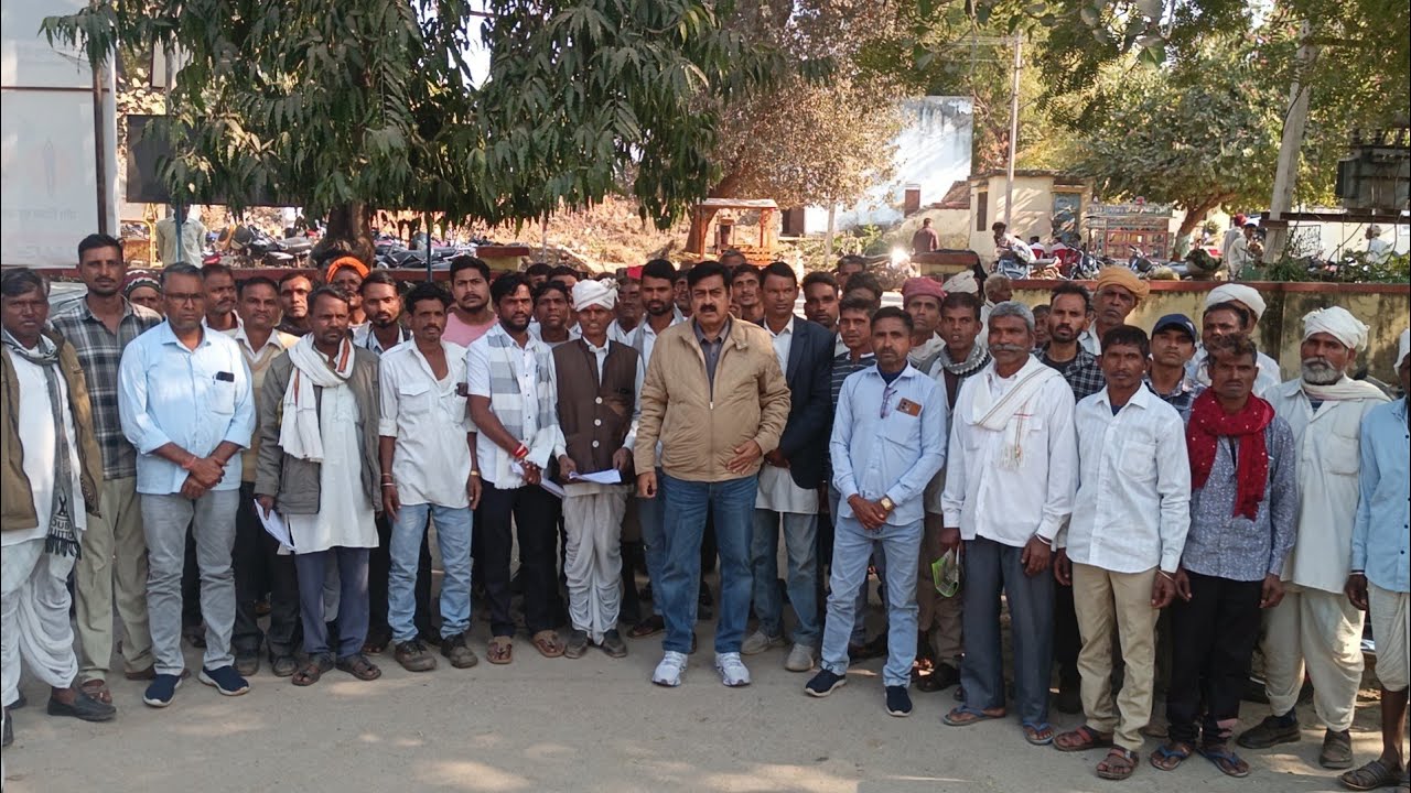 11 सूत्री मांगों को लेकर यूथ कांग्रेस का प्रदर्शन,सौंपा ज्ञापन,मांगें नहीं मानी तो होगा आंदोलन 