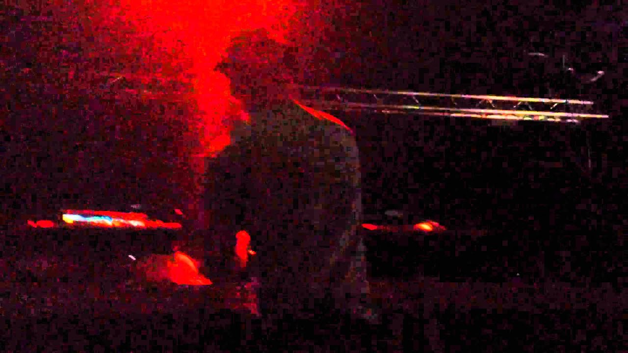 Dustin Hoffmann @ Nachtschleuse 13/14 Treibhaus Gl&ouml;wen