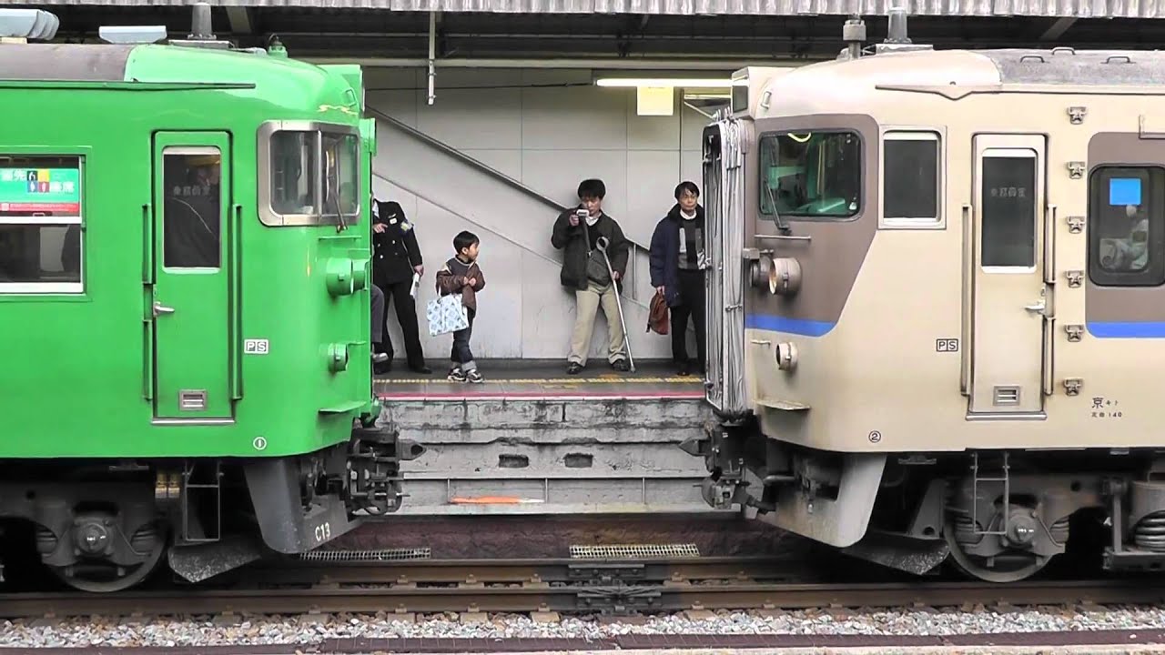 【HD】湖西線113系 京都駅で連結!!