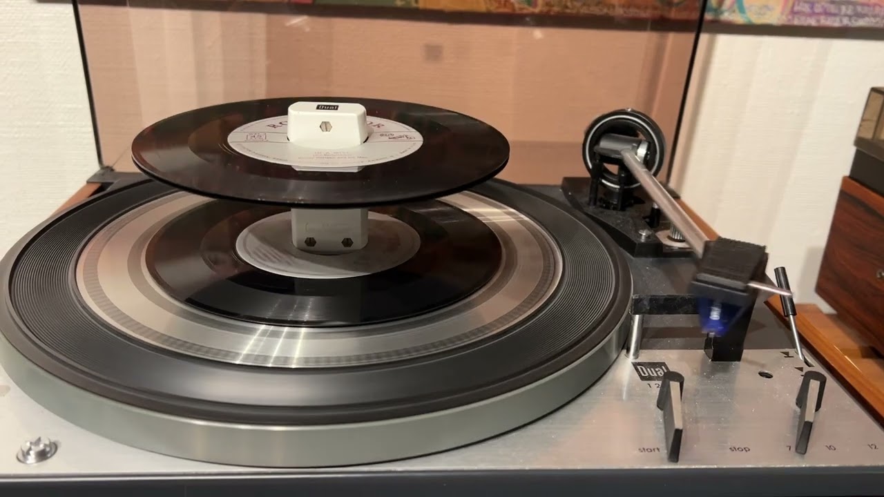 Dual 1219 RCA record changer in action