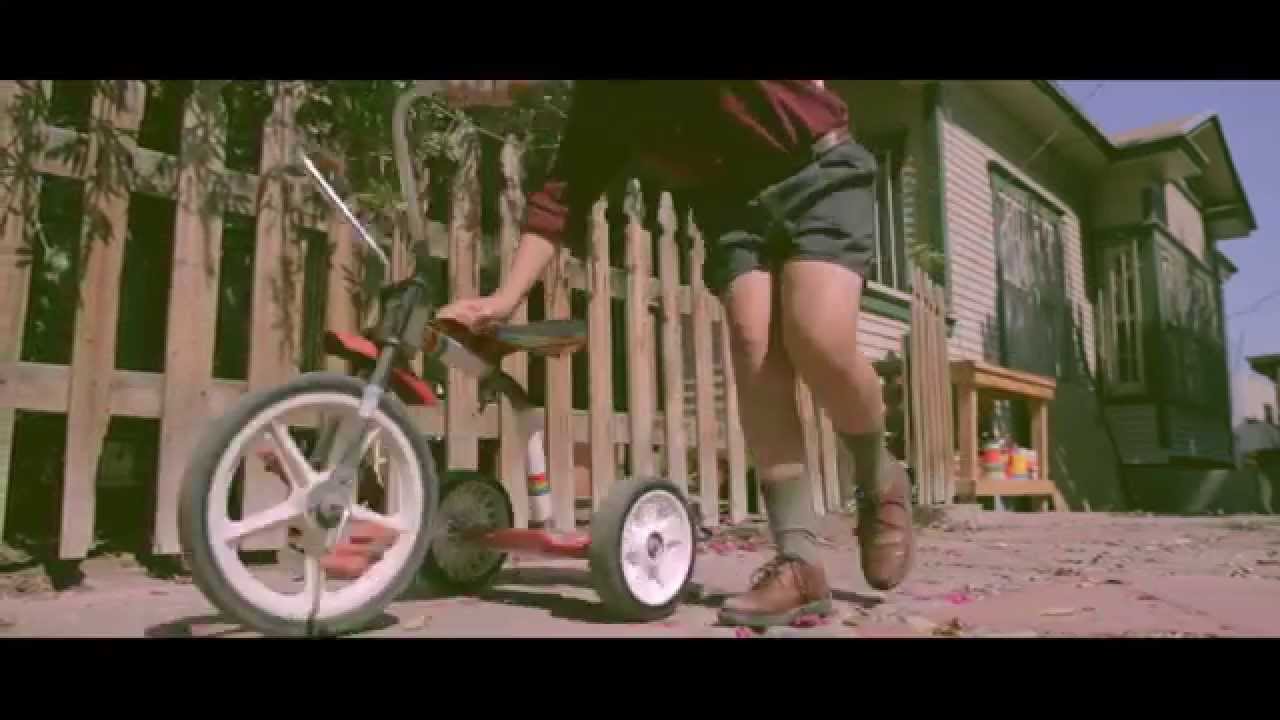 RAMONA - El incansable amor por la ruta - Video oficial