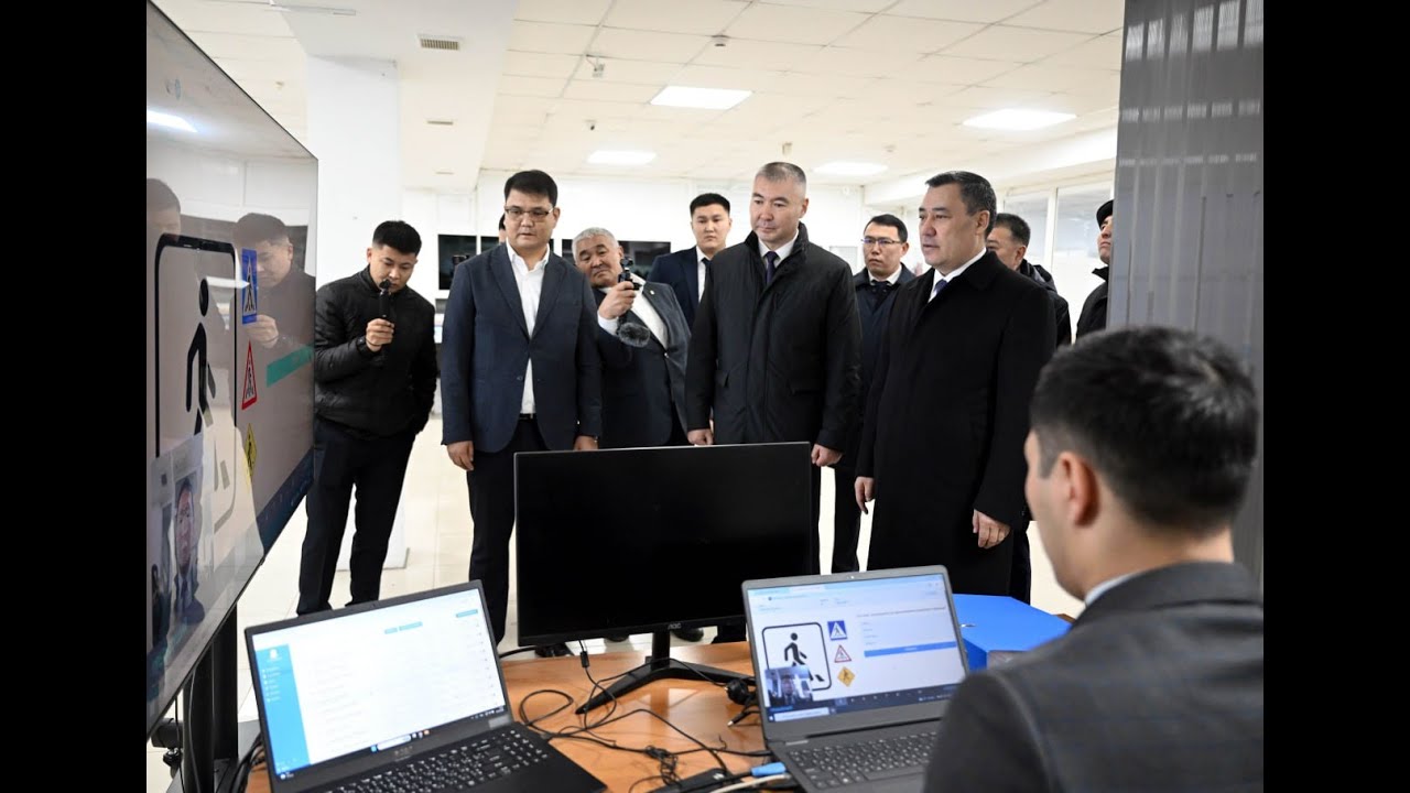 С. Жапаров айдоочуларды даярдоо системасын өркүндөтүү боюнча чараларды кеңири түшүндүрүп берди