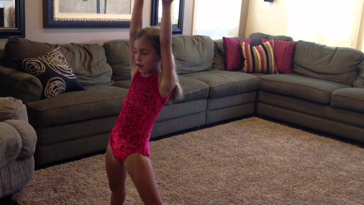 Как делать переворот назад &mdash; RJS Gymnastics, Райли Шоу