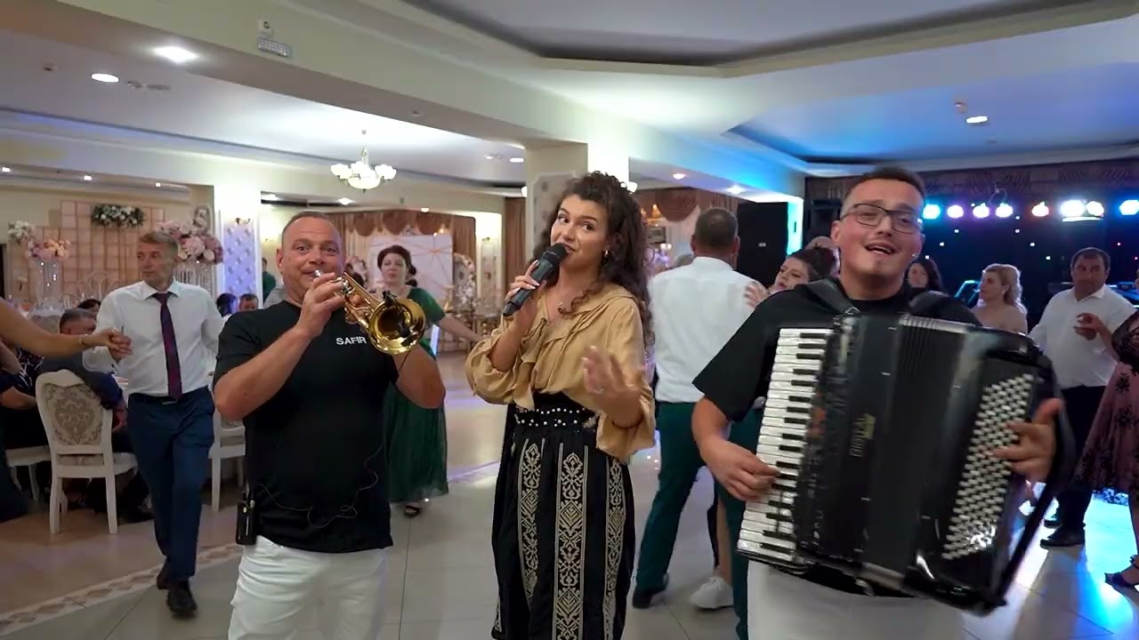 Formatia Safir program eveniment formatie nunti Constanta,Braila,Bucuresti,Buzau,Focsani,Tulcea.