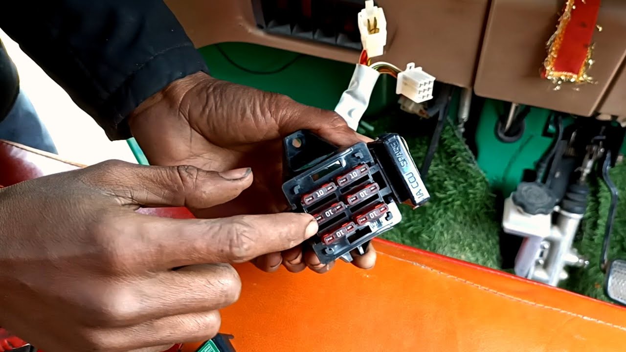 CNG BS6 चलते चलते हेड लाइट हो जा रहा है बंद#ऑटो #technical #सीएनजी