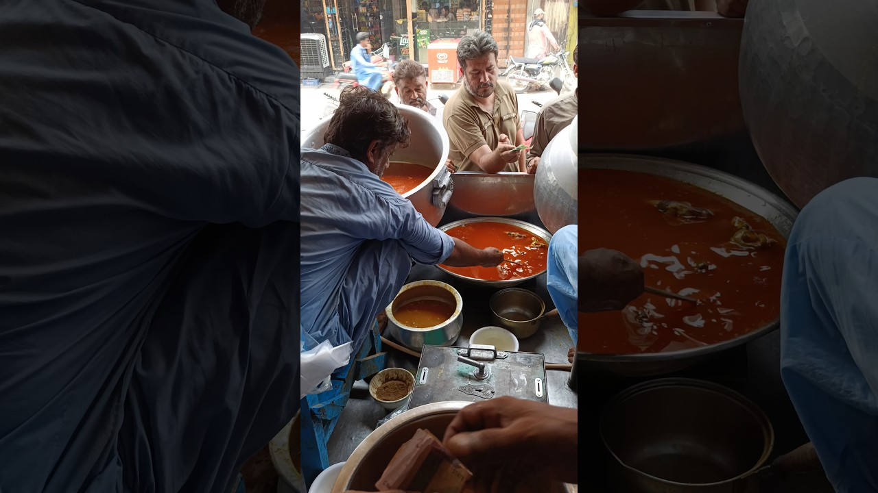 ملتان کے مشہور اجھڑی والا #multanfoods #foodvideos #viralfood #foodie #multanstreetfood #viralvideos