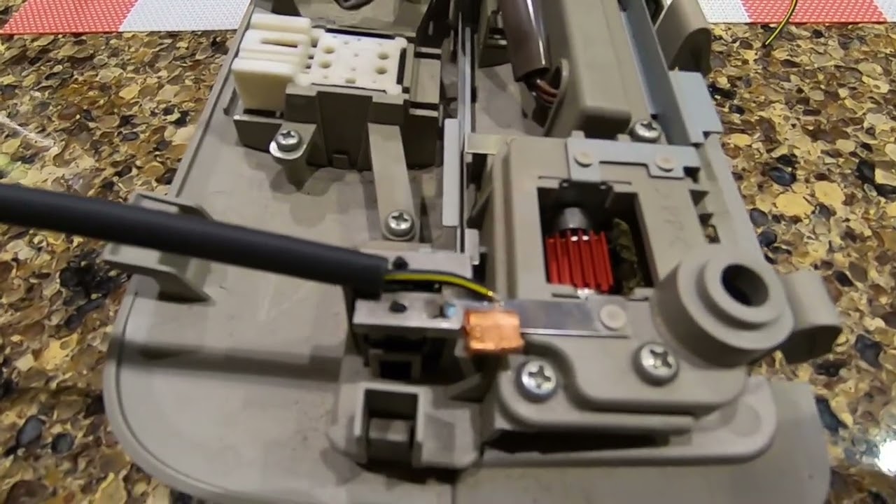 Subaru Outback, Legacy, enable map lights with dome light when door opened