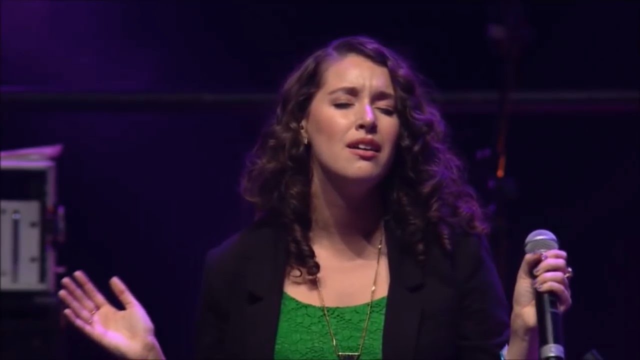 Like Perfume to your feet...Lovely Spanish Christian Song (Subtitles)