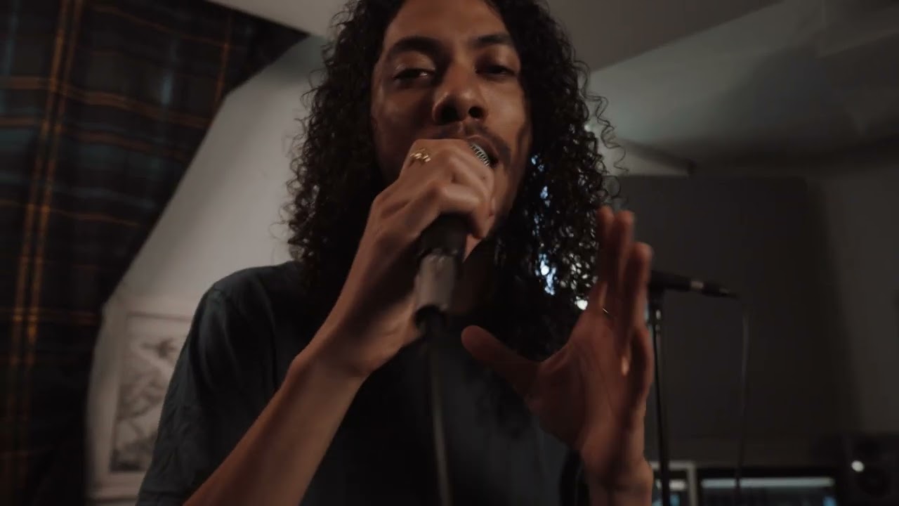 Thierry Ganz x Nik&eacute; Laos - Private Island (acoustic session)