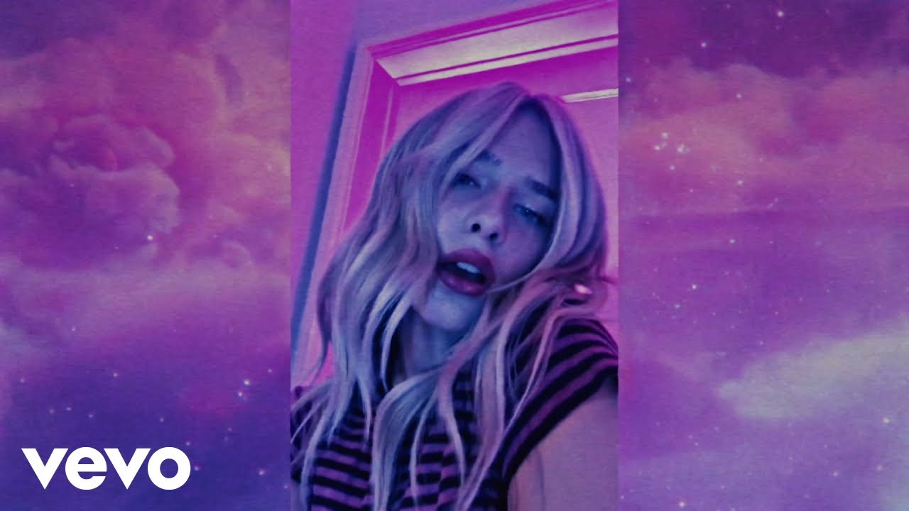 Sophie Cates - crowd (umru remix (Visualizer))