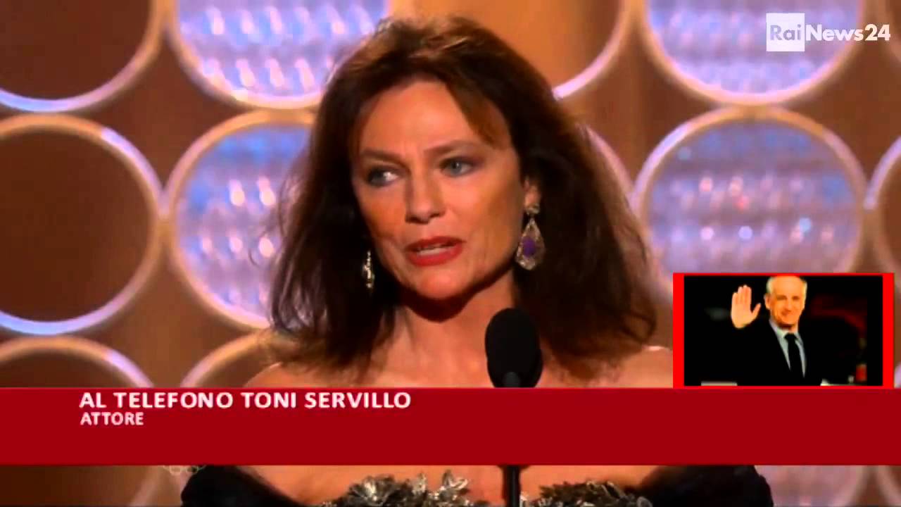 Il Servillo furioso fa il giro della Rete (fonte RaiNews24)