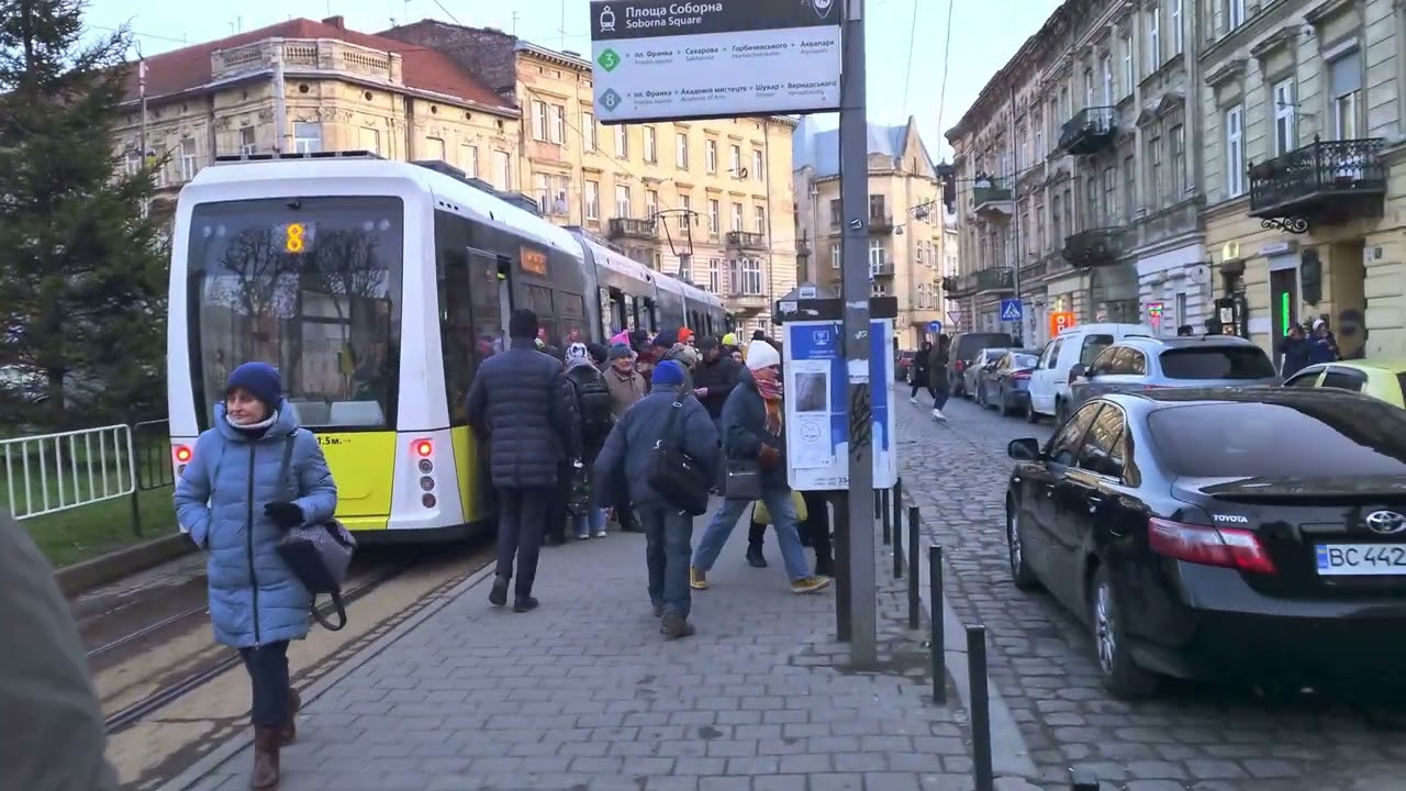 Львів, площа Соборна / Трамвай на Сихів