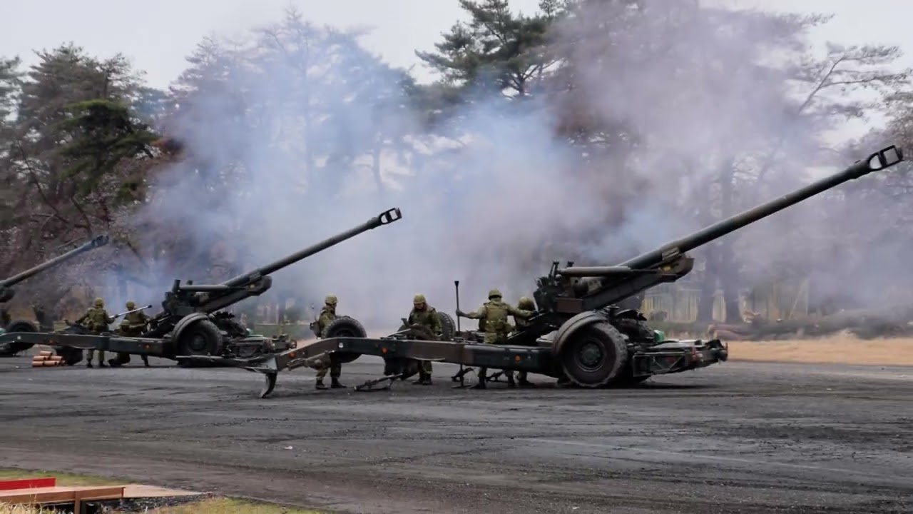 陸上自衛隊FH70