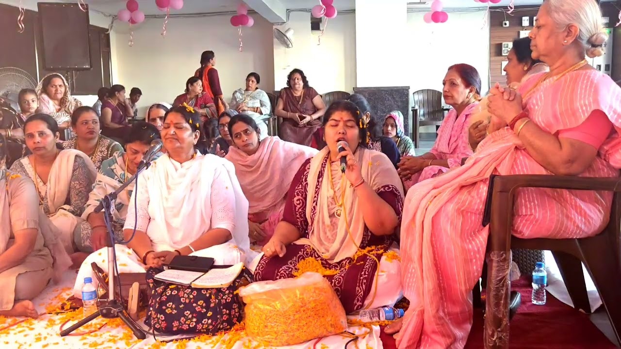 किशोरी तेरे चरणन की रज पाऊँ.....बैठी रहूँ कुन्जन के कोने @Vedicsanatandharm9034 #radhakrishnabhajan 