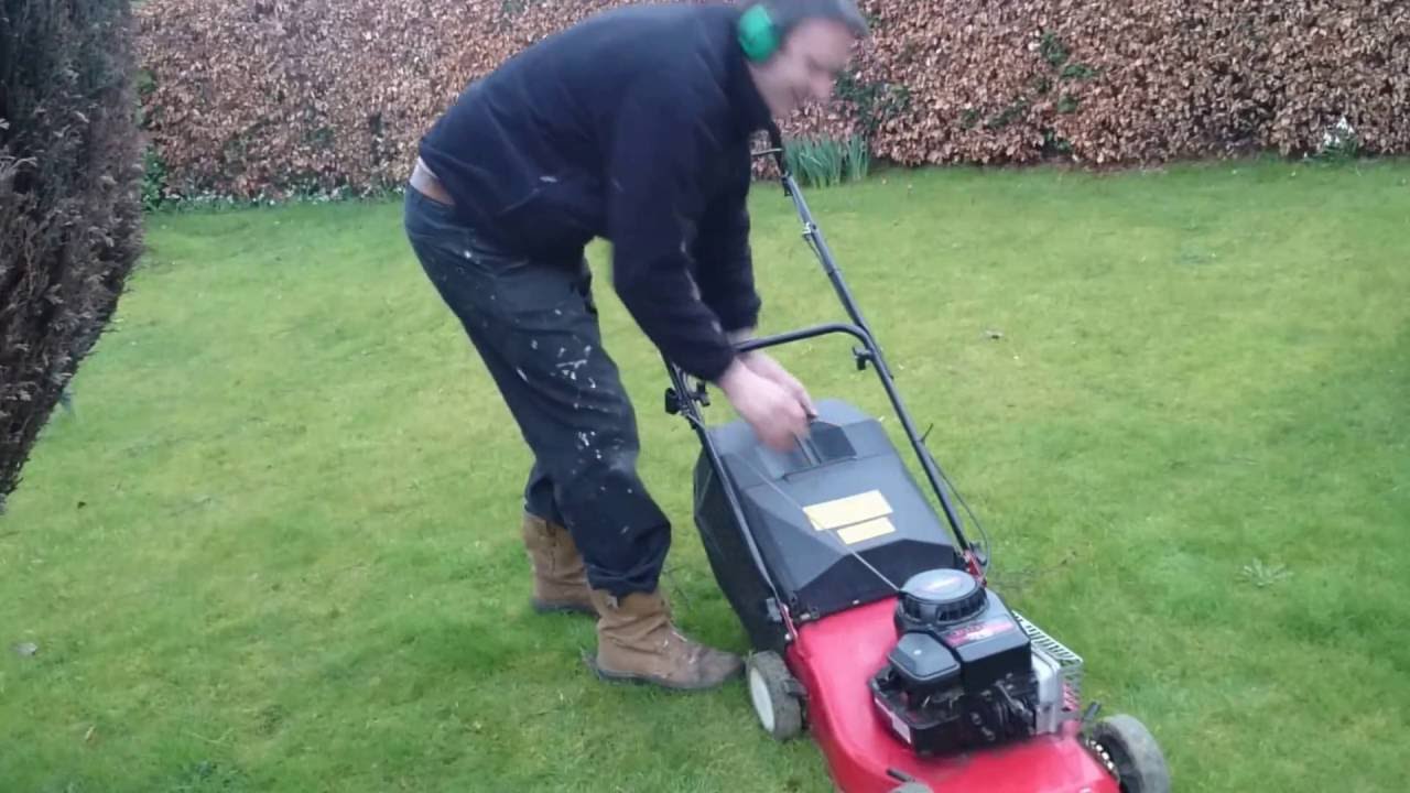 Champion petrol lawnmower 14