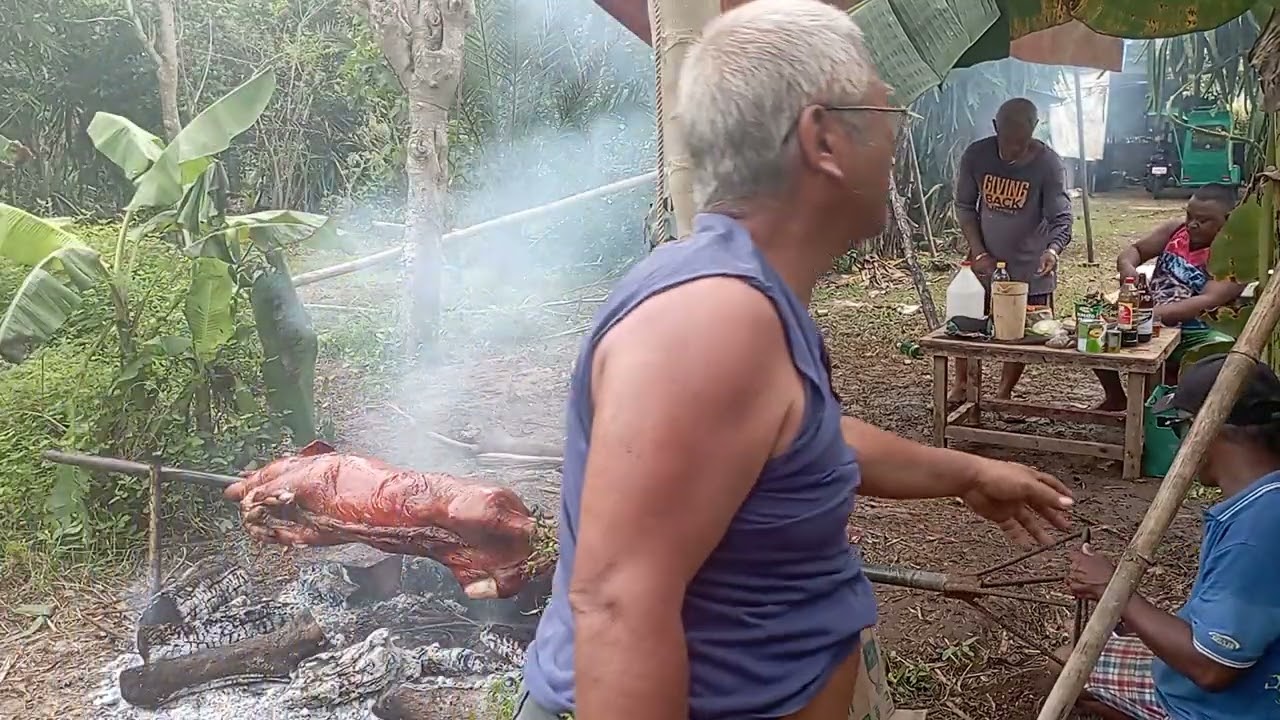 EP251Piggy lechon for birthday thank for watching 