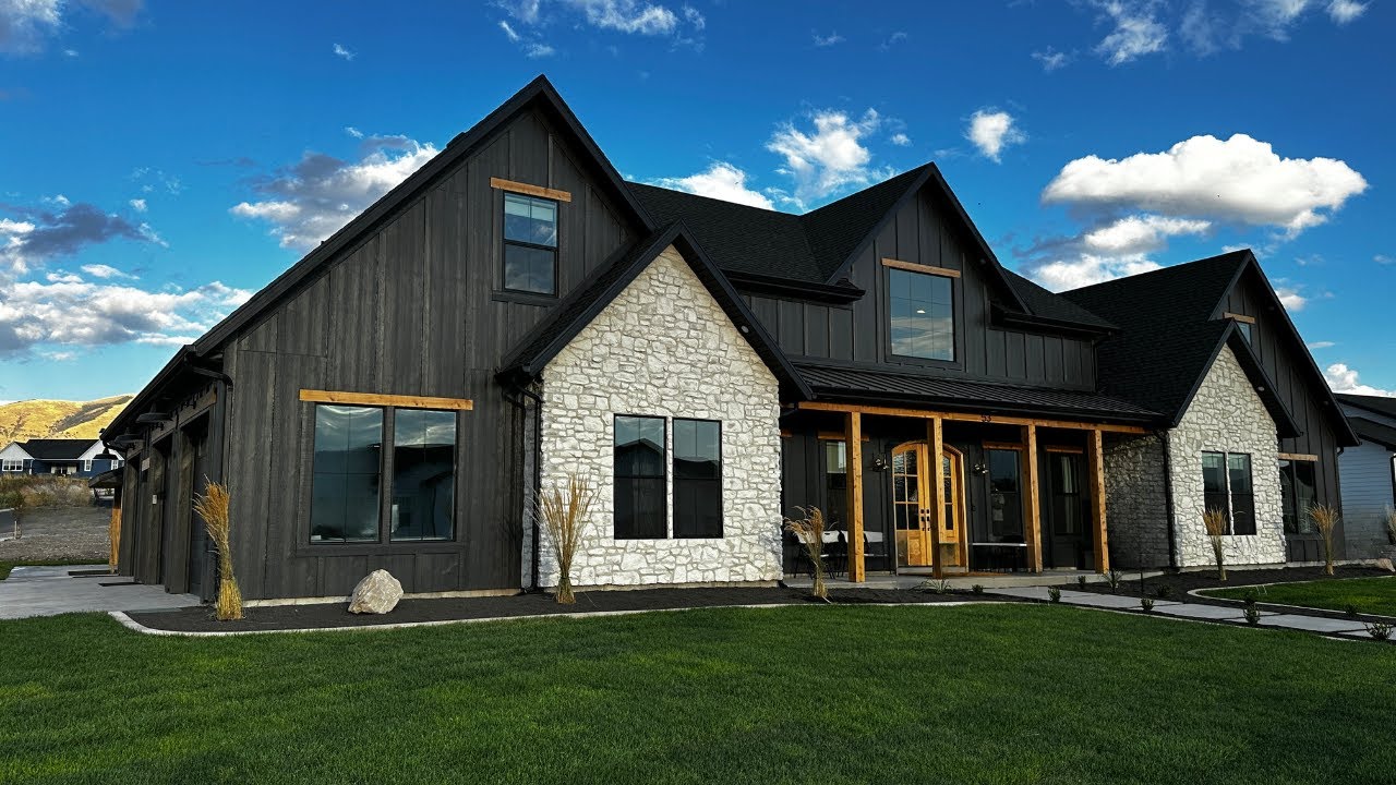 TOP OF UTAH PARADE OF HOMES 2024 | Touring Crescent Ridge Construction
