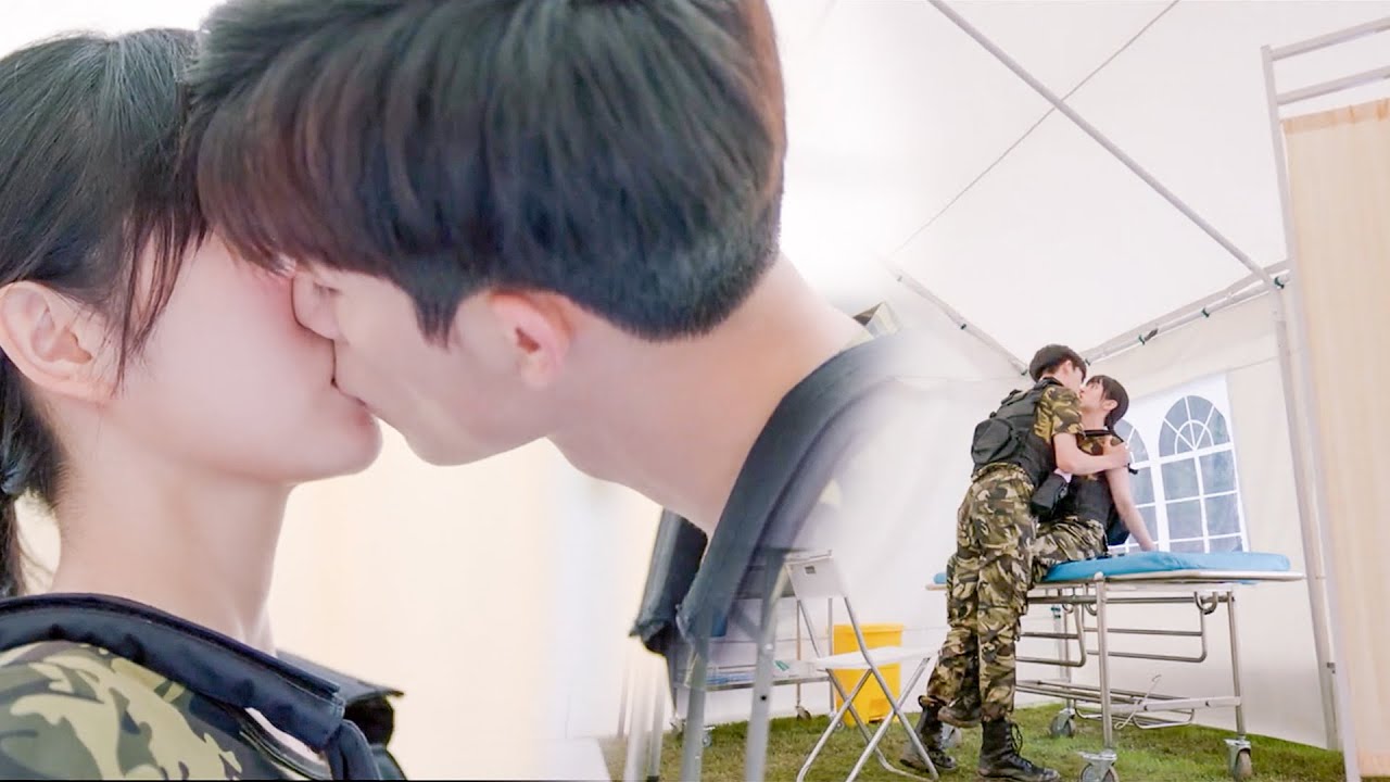 ซีอีโอเห็นคู่รักจูบกัน อดใจไม่ไหว และขโมยจูบแรกของซินเดอเรลล่า