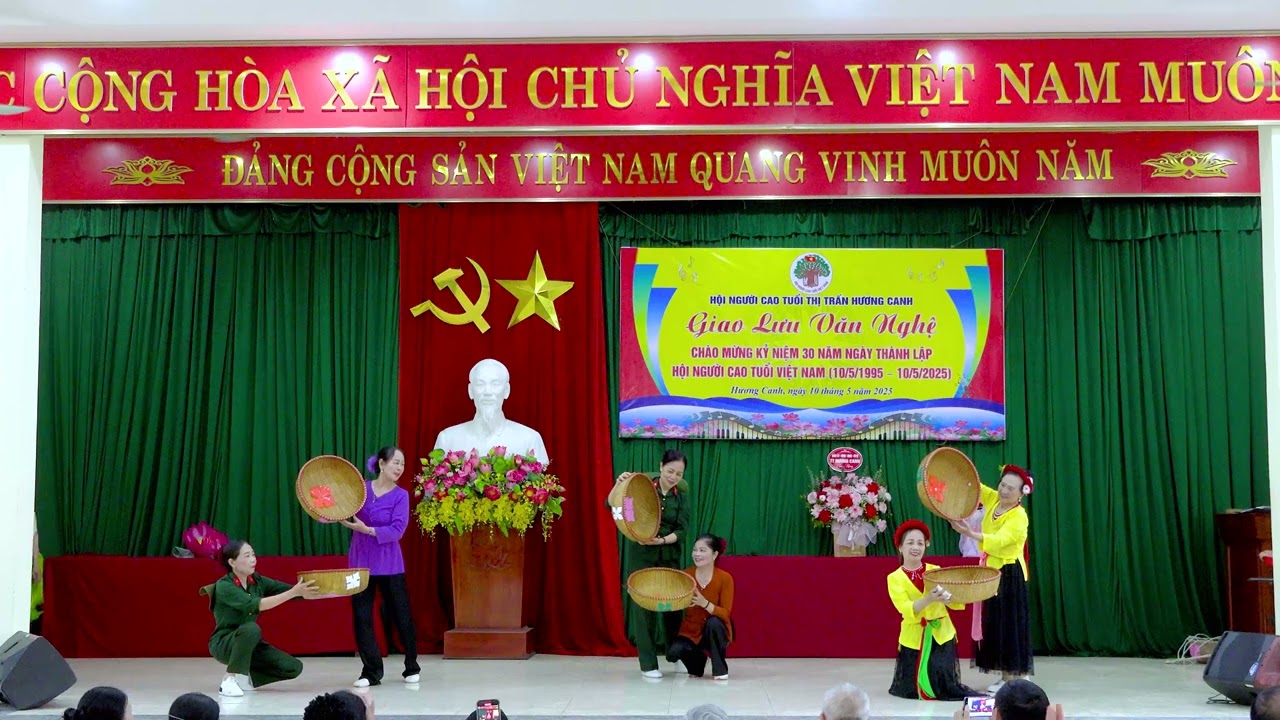 Múa liên khúc Bài ca Năm Tấn & Đóng Nhanh Lúa Tốt