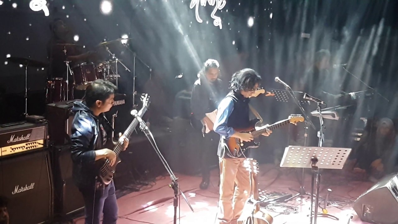 আমি তোমাকে বলে দেব (Ami Tomake Bole Debo) - দলছুট (Dolchut) (Live at BUET) [14-02-2019]