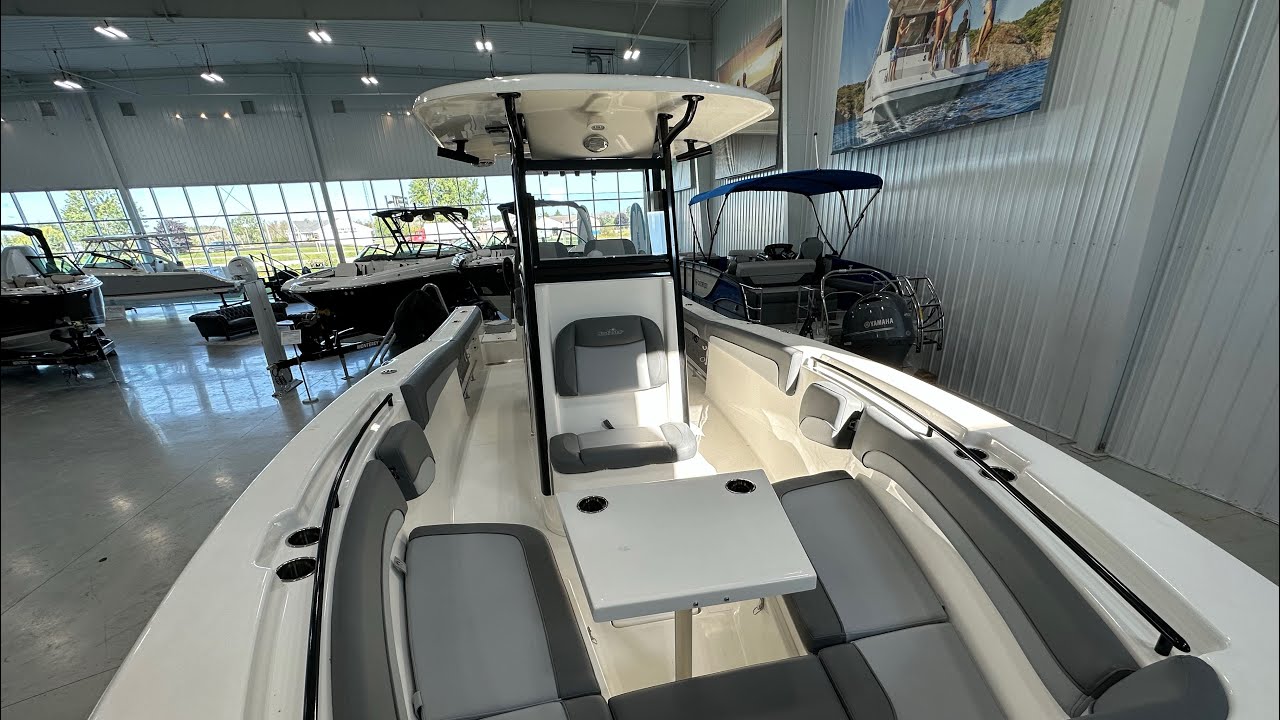 Interior walkthrough of BRAND NEW NauticStar 28 XS offshore center console in showroom