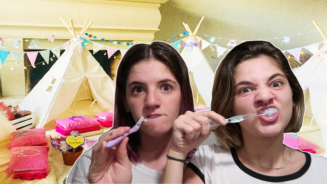 HAGO UNA PIJAMADA CON MI HERMANA