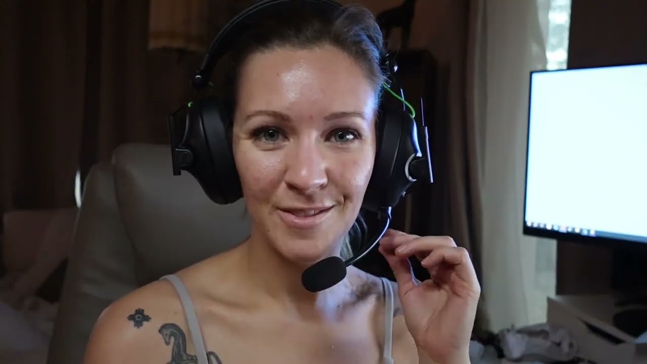 WESEARY WG2 Wireless Gaming Headset with Microphone, 7.1 Crystal-Stereo Bluetooth Headphones