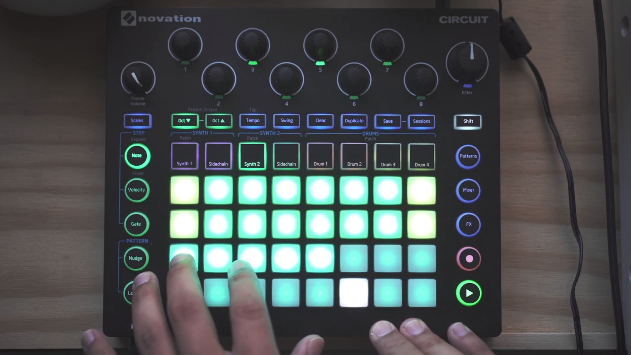 Novation Circuit Tip//005 - One Finger Chord Recording