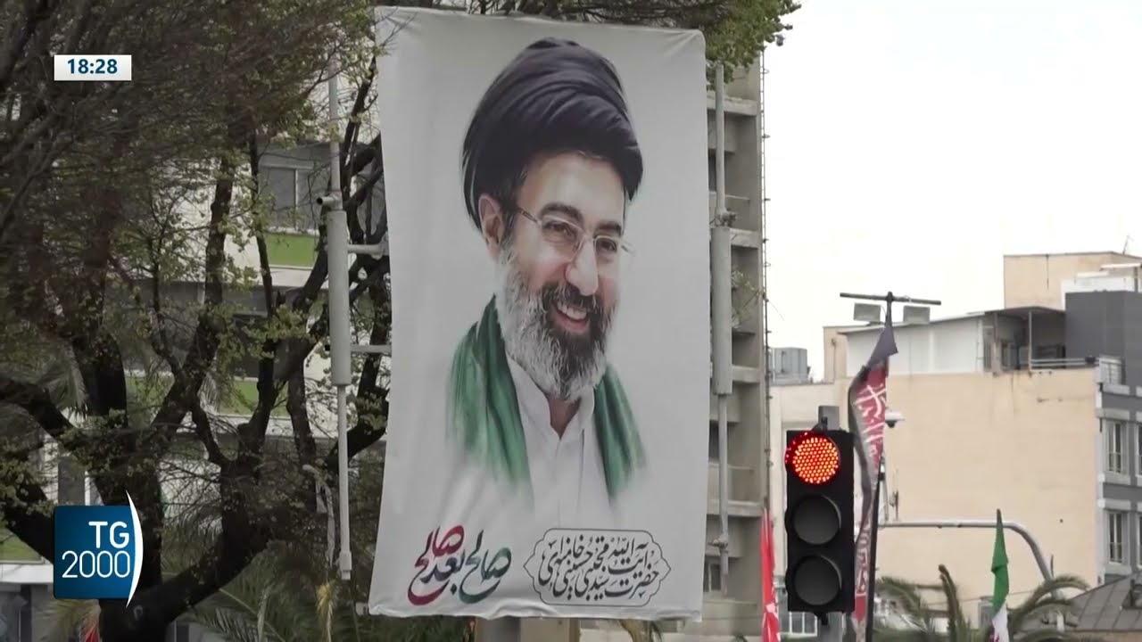 Iran, primo messaggio di Khamenei: “Sconfiggeremo il nostro nemico”