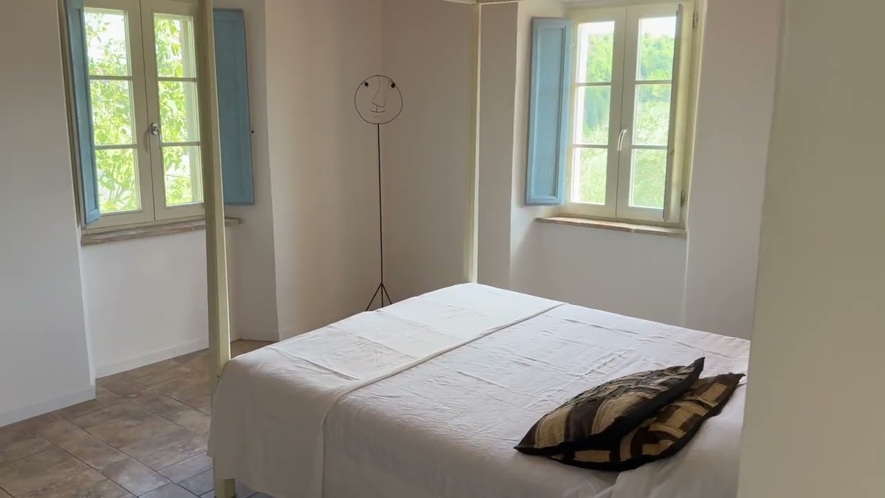Splendido casale in pietra e mattoni originali nelle Marche – Cossignano (AP)