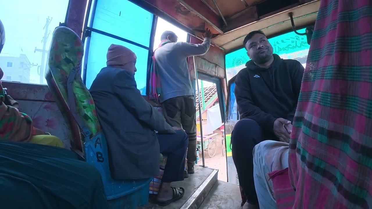 Expectation vs. Reality: Traveling on Public Transport