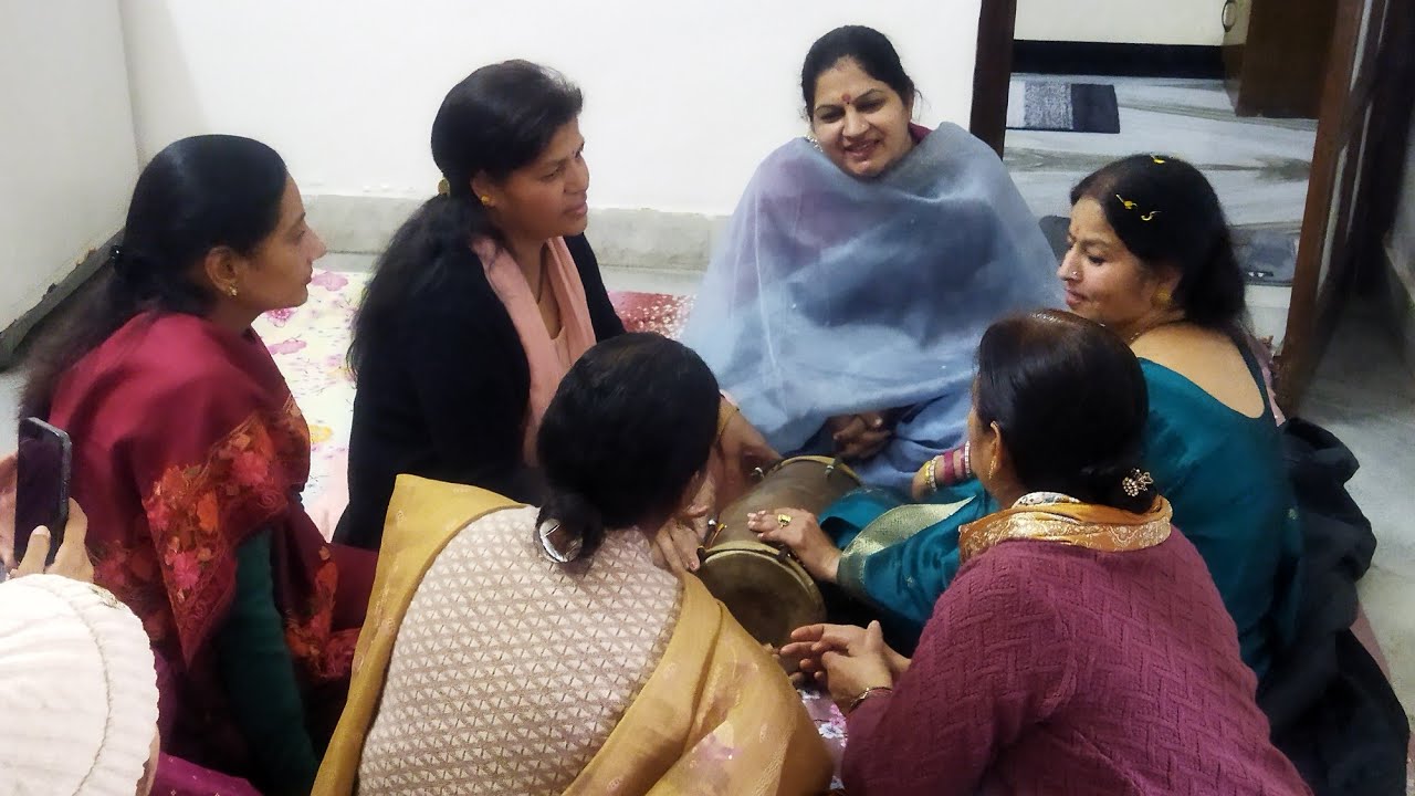 भांजे की शादी का मंगल निमंत्रण | महिलाओं द्वारा पारंपरिक मंगल गीत | भारतीय विवाह संस्कृति।