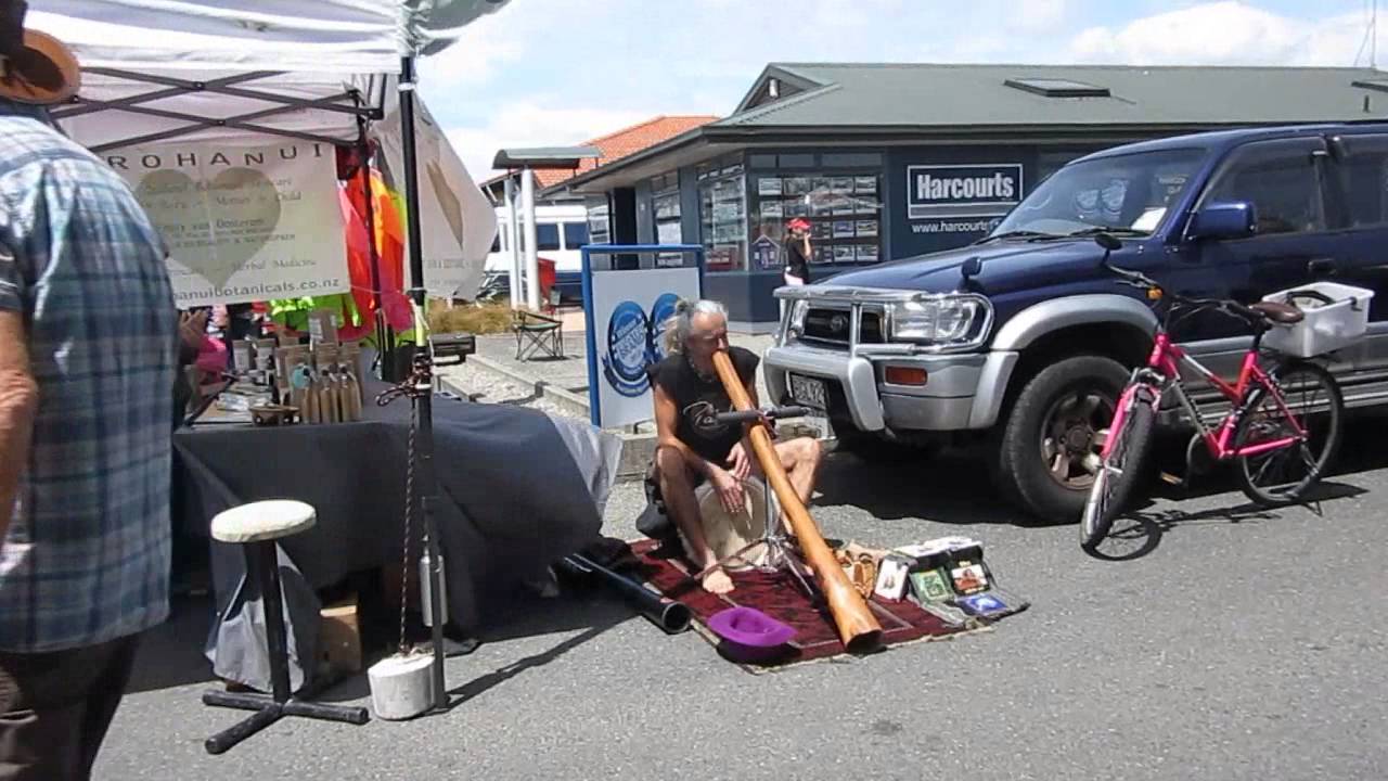 Didgeridoo and Drum, Acoustic Trance, Sika Performance, Motueka