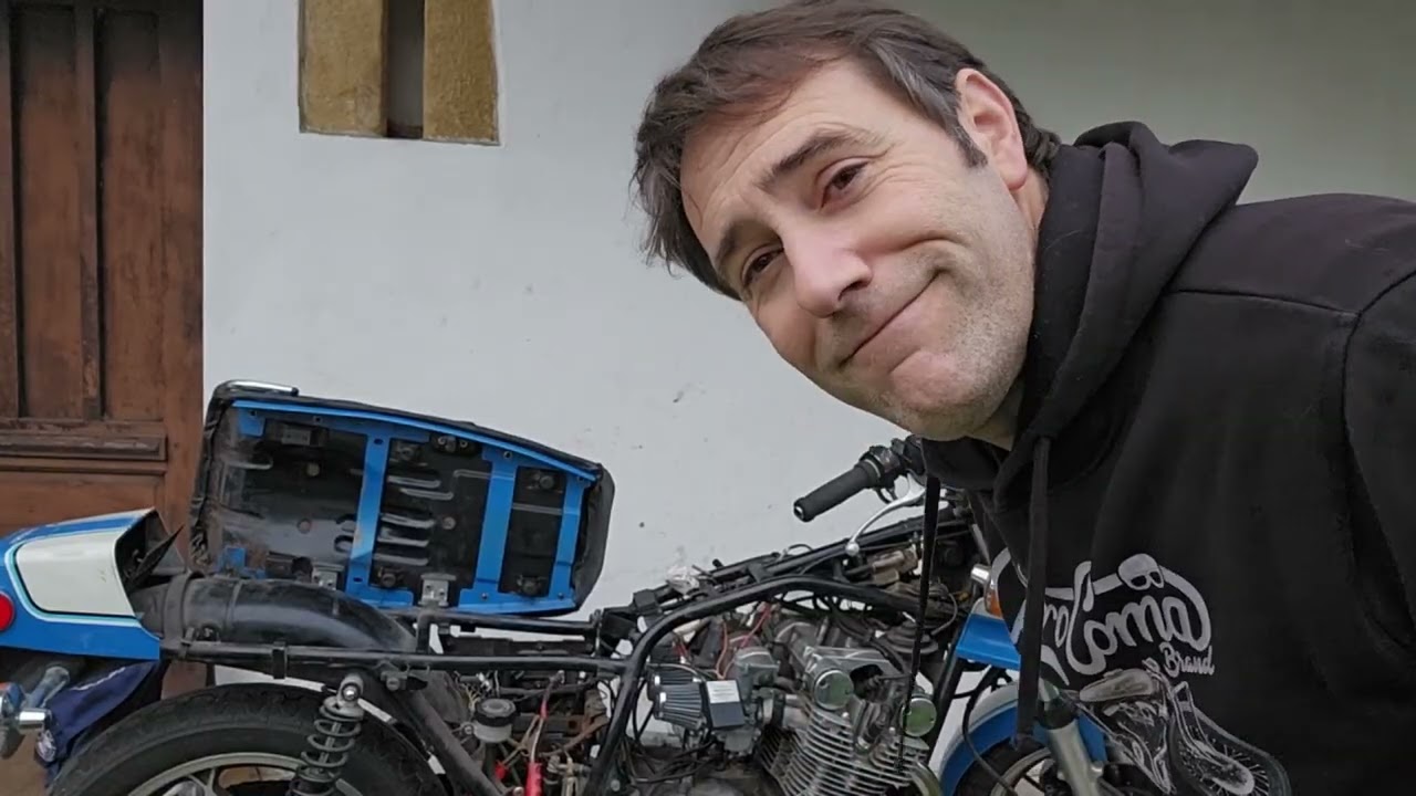 4 ENCUENTRO FALLO CHISPA!! Y AVANCES SUZUKI GS1000S Wes Cooley