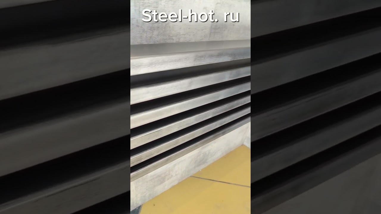 Горизонтальные радиаторы - STEEL Hot G 30Х60 - Серия Лофт