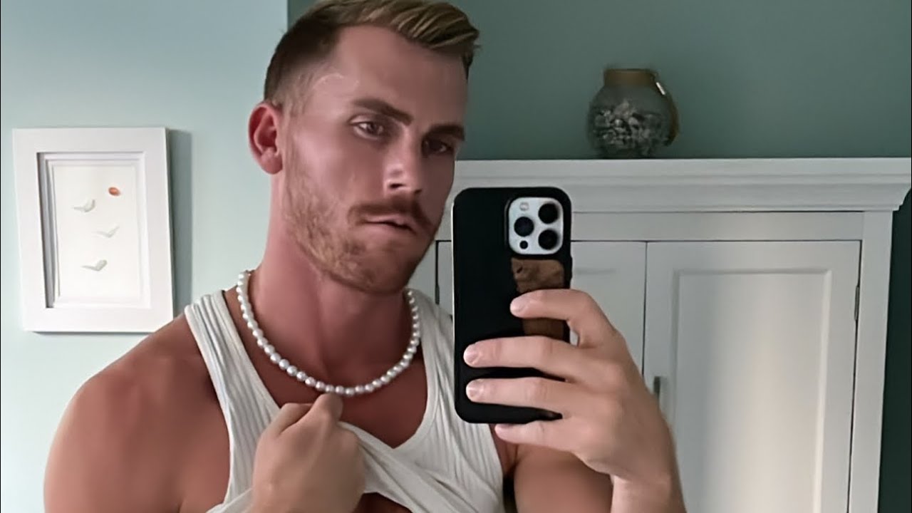 Catching my step bro in the act turned me gay