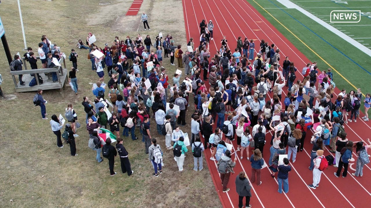 I.C.E. Walkout: SM East students protest Immigration Customs Enforcement | SMEHarbinger