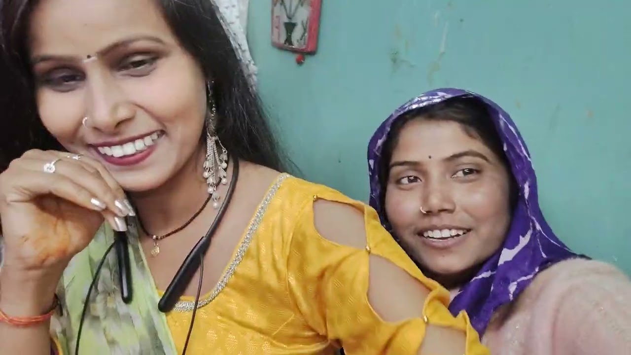 Khushbu Rani doston Sultanpur Gaye Hain jisko Milana rahega Milana doston blue video