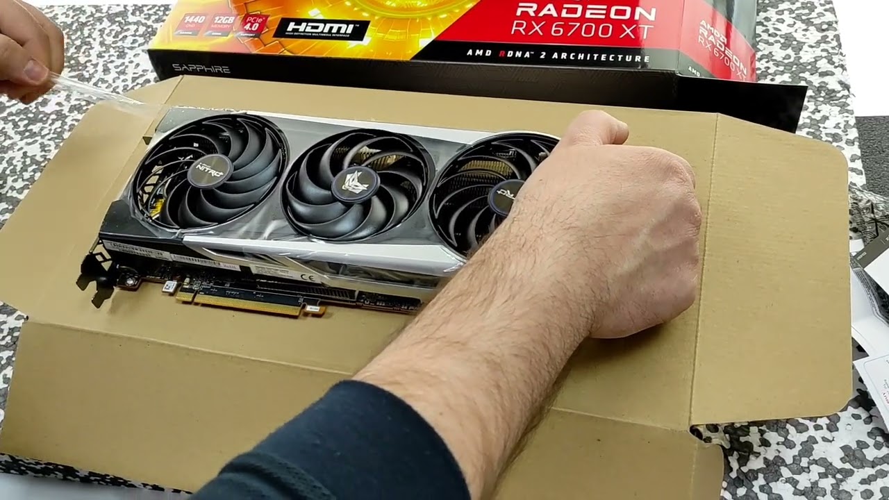 Sapphire Radeon RX 6700 XT nitro +