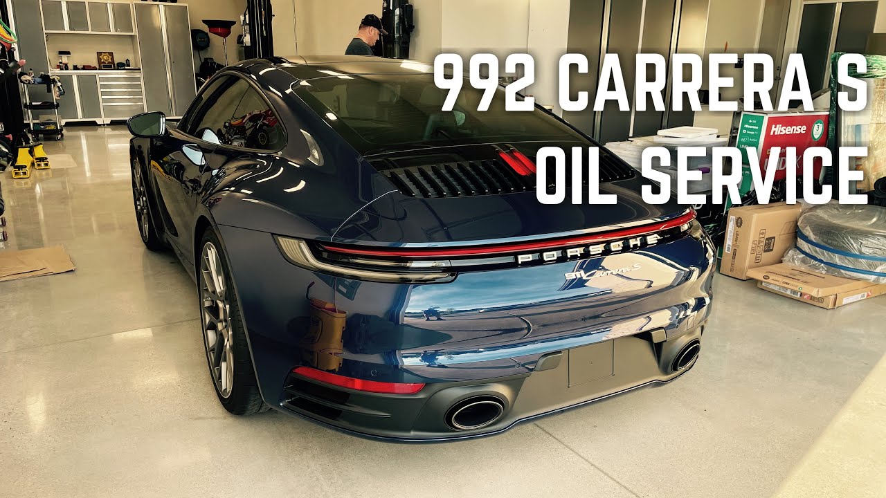 Porsche 992 Carrera S: замена масла и тест-драйв