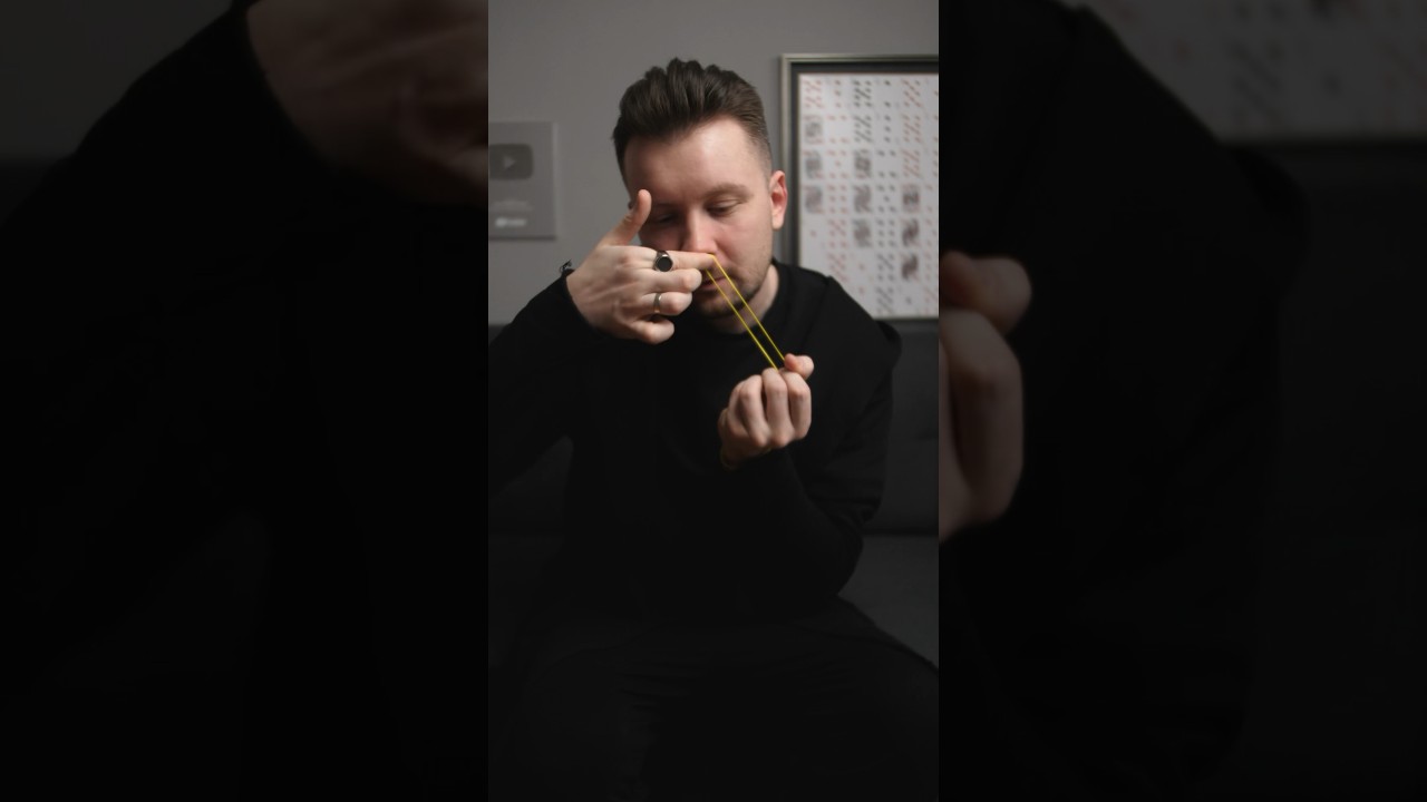 👃Фокус &laquo;Резинка в нос&raquo;! #обучениефокусам #александрнапорко #напорко