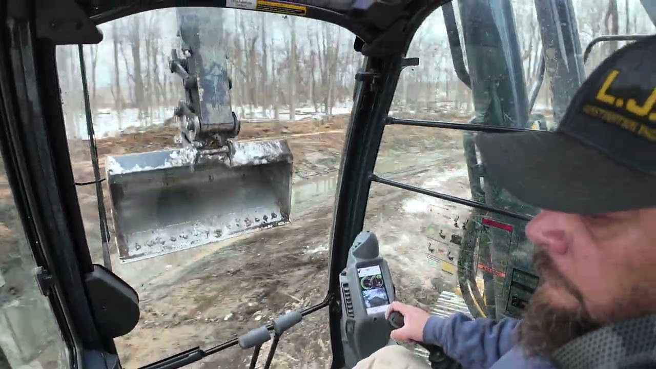 ASMR day in the life of a heavy machine operator 
