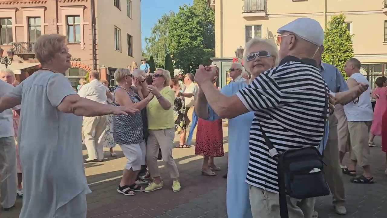 Танцы в самый жаркий день на Советской 03.07.2025