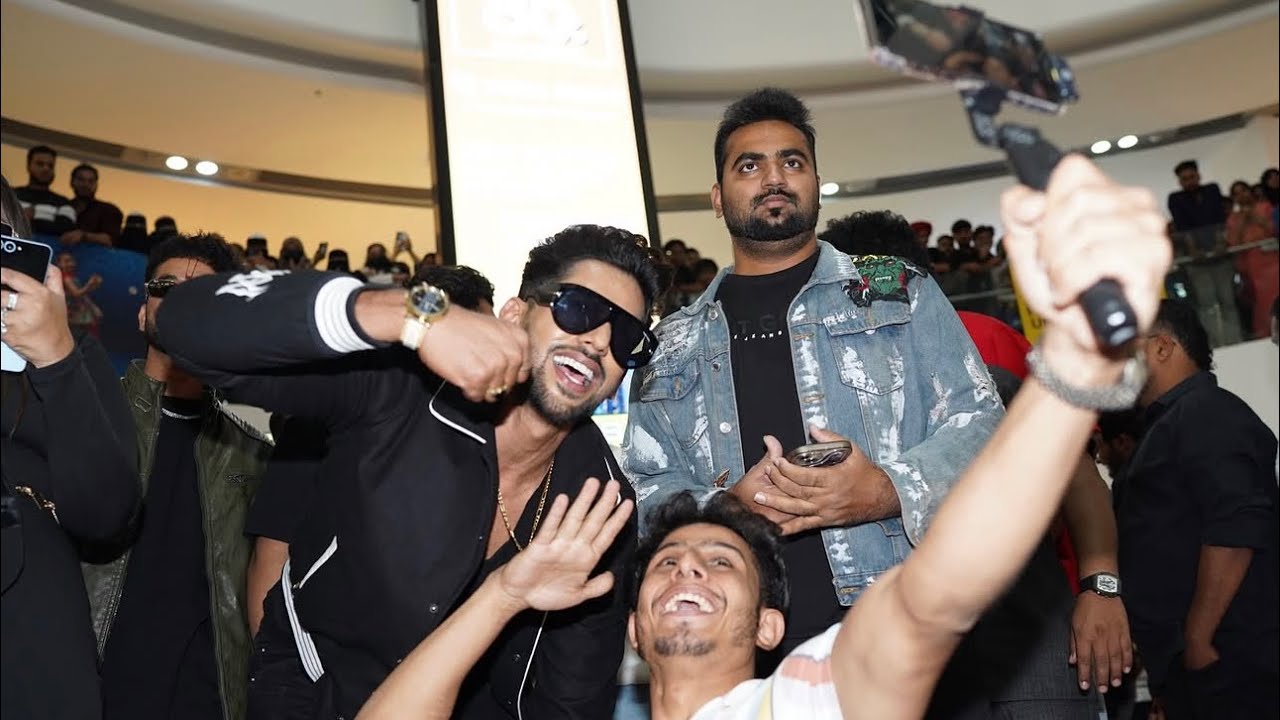 Hyderabad Went CRAZY 😱 | Baseer Bob Fan Meet at Sarath City Mall | #biggboss #baseerali #bigboss19 